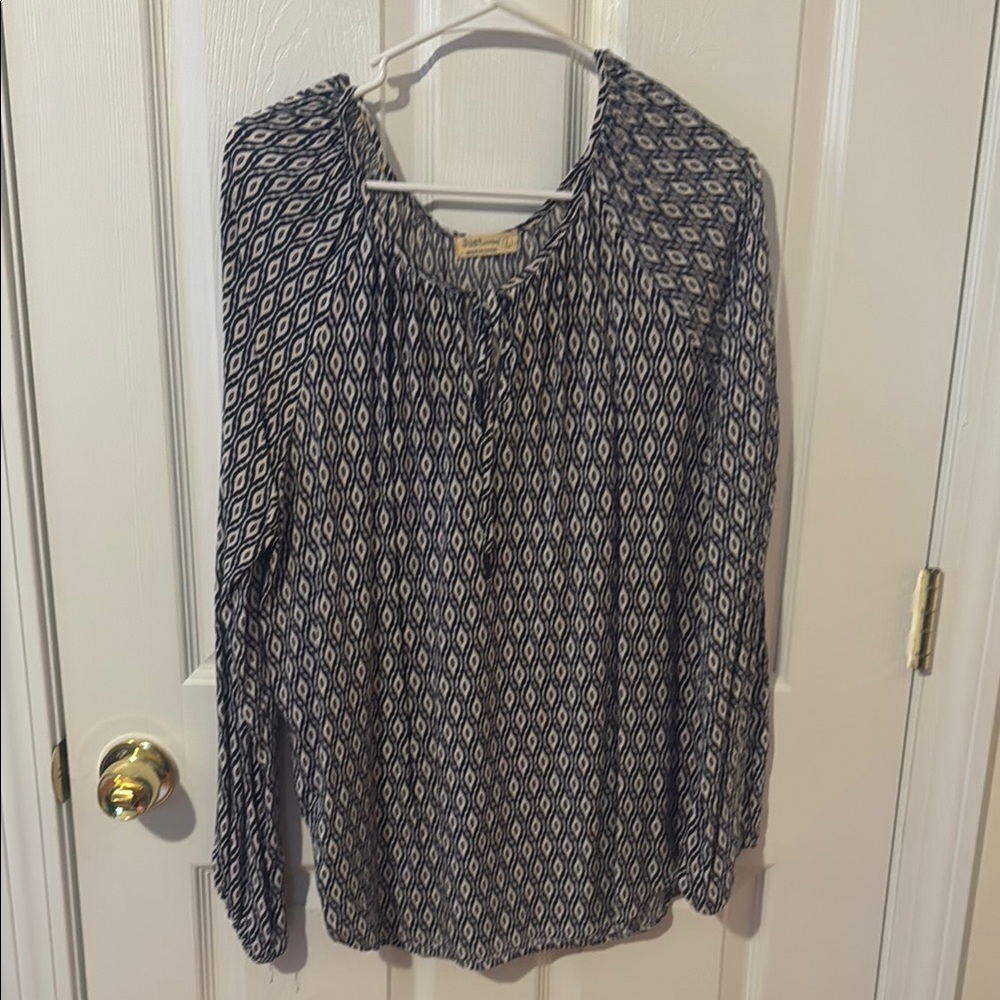 Just Living Navy & WhiteTie Front Relaxed Blouse
